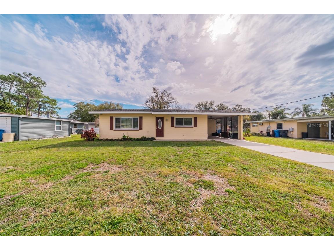 212 6th Avenue SW Ruskin FL 33570 T3500241 image1