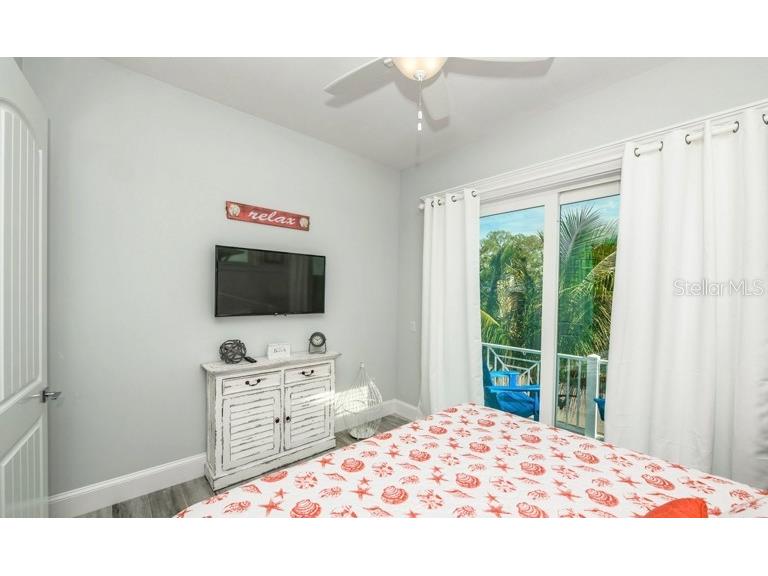212 72nd Holmes Beach FL 34217 A4651200 image15