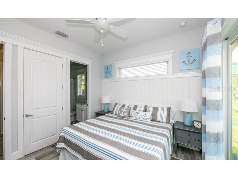212 72nd Holmes Beach FL 34217 A4651200 image17