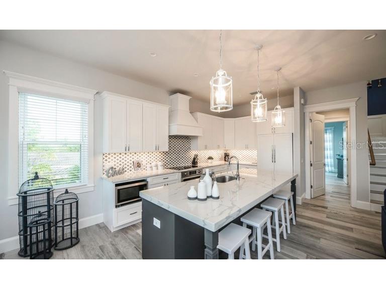 212 72nd Holmes Beach FL 34217 A4651200 image3