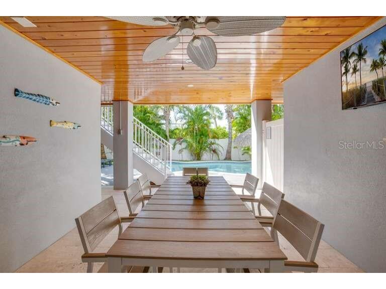 212 72nd Holmes Beach FL 34217 A4651200 image40