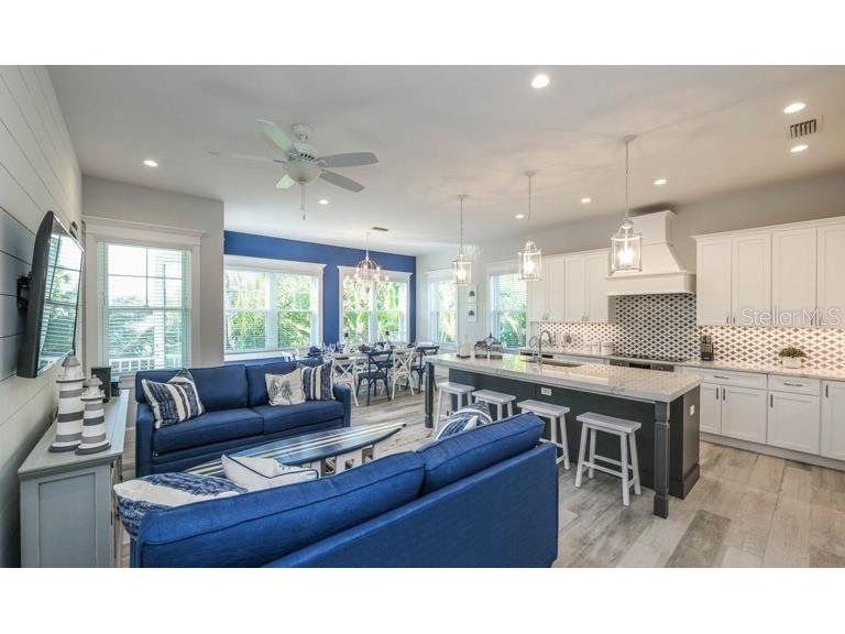 212 72nd Holmes Beach FL 34217 A4651200 image7