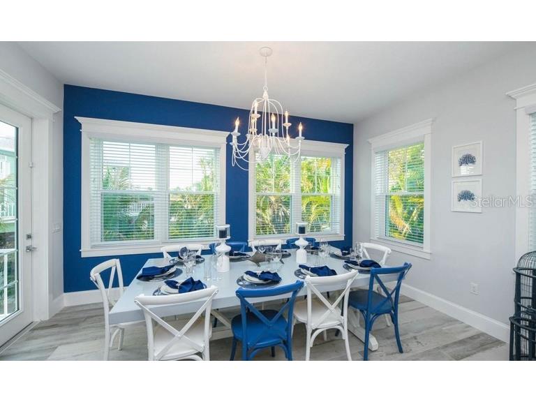 212 72nd Holmes Beach FL 34217 A4651200 image8