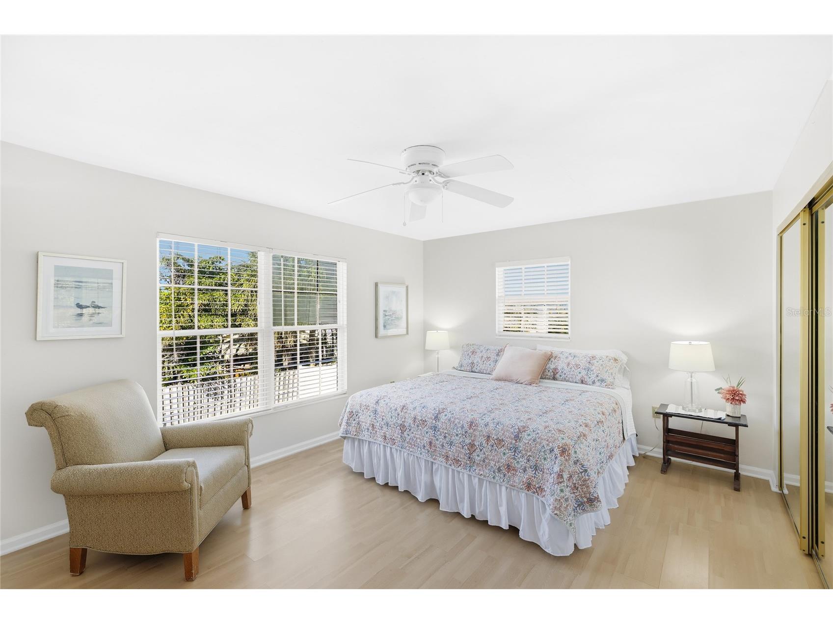 212 85th St Holmes Beach FL 34217 A4679320 image20