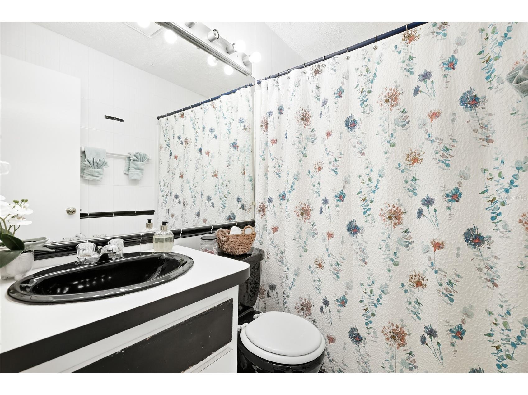 212 85th St Holmes Beach FL 34217 A4679320 image27