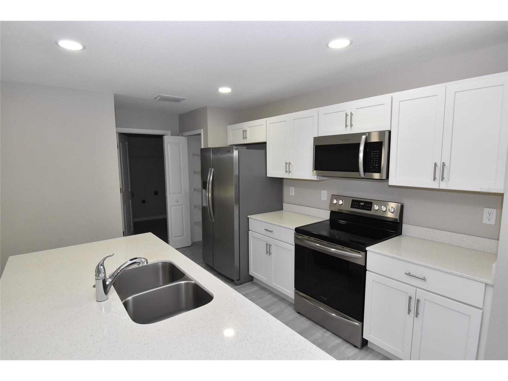 212 Antis Drive Rotonda West FL 33947 C7521943 image2