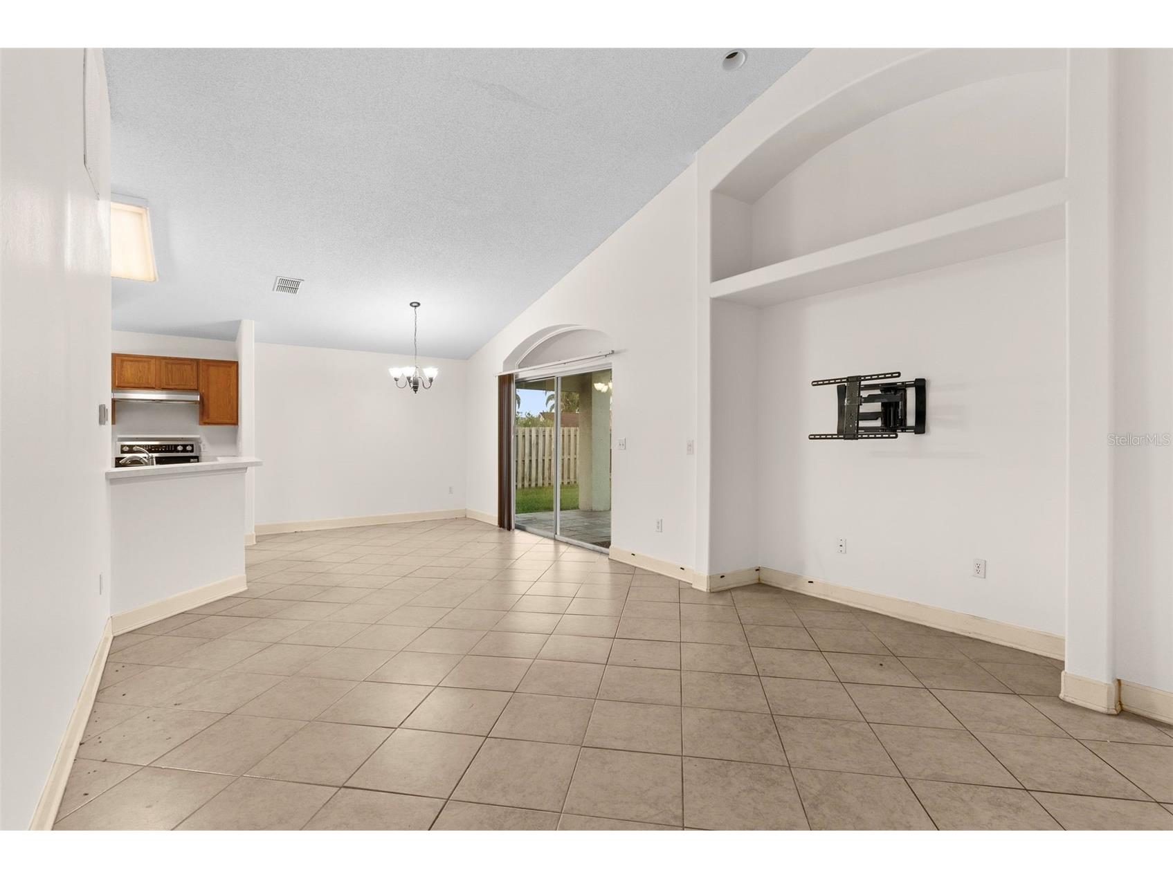 212 Bent Oak Loop Davenport FL 33837 O6404720 image5