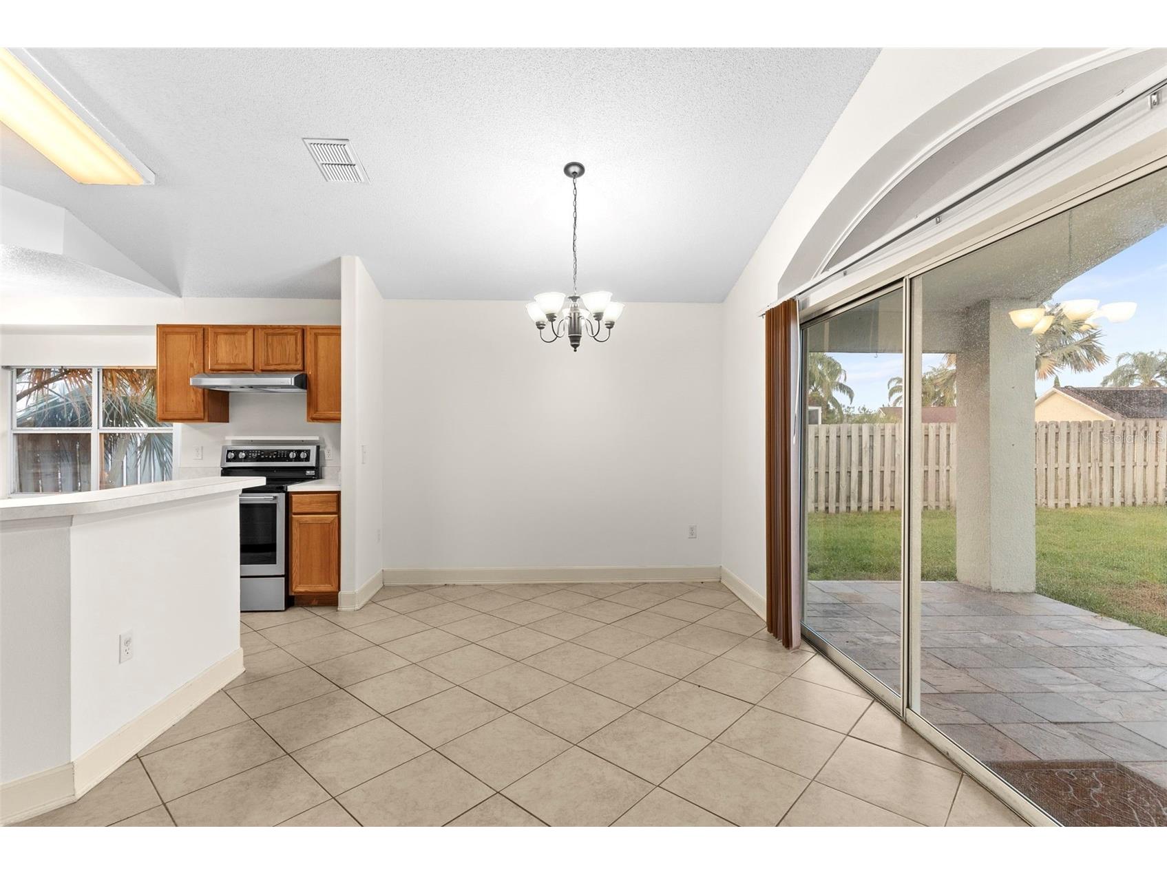 212 Bent Oak Loop Davenport FL 33837 O6404720 image7