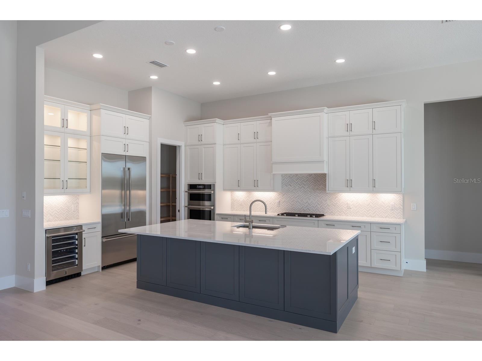 212 Blue Mist Way Sarasota FL 34240 A4667498 image2