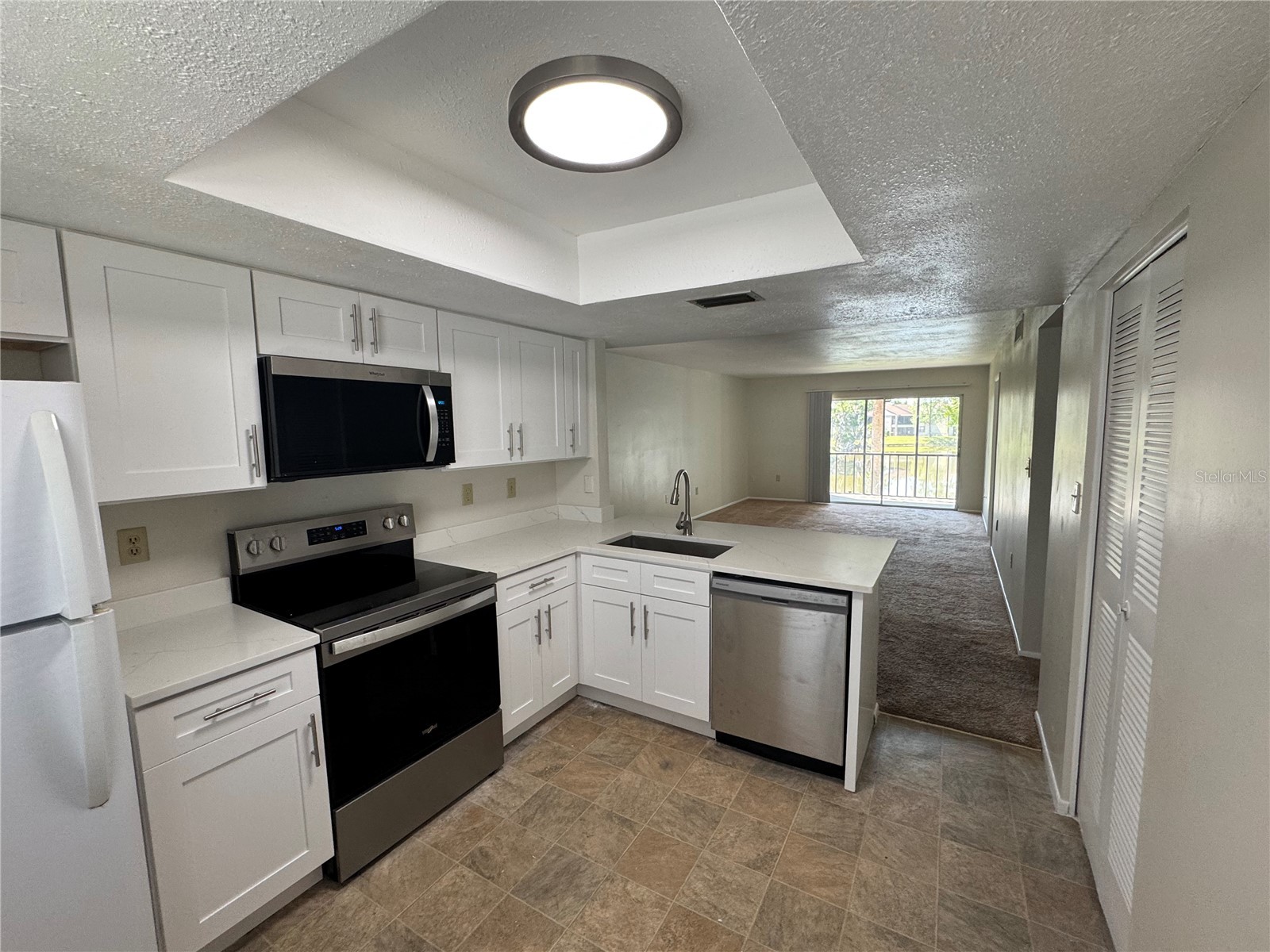 212 Cypress Lane Oldsmar FL 34677 TB8485274 image2