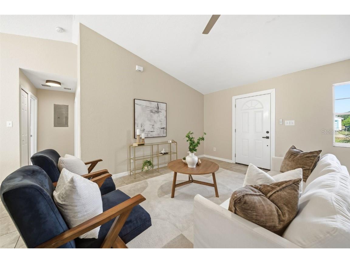 212 E 15th Street Apopka FL 32703 O6362768 image3