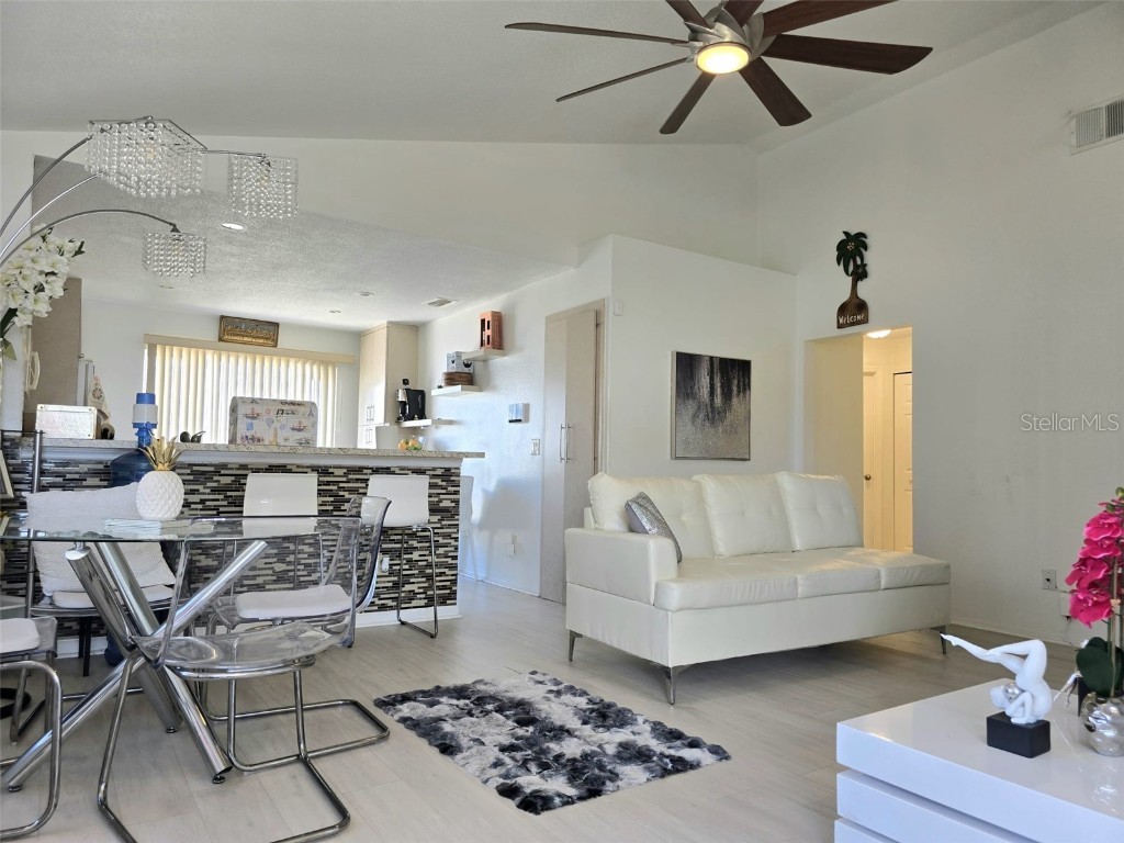 212 Eckerd Street Davenport FL 33837 P4936022 image3