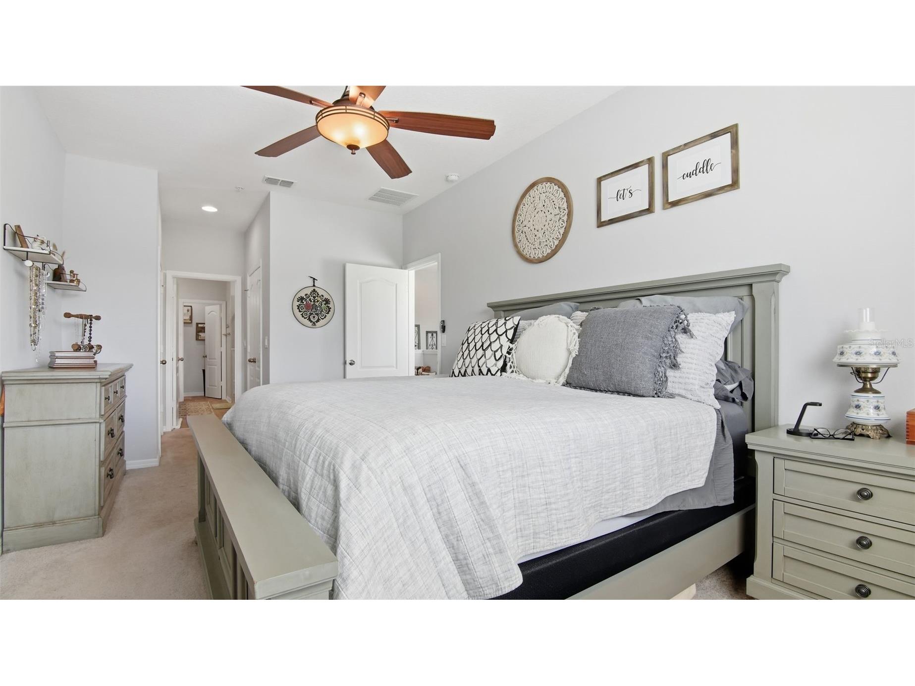 212 Evertree Loop Sanford FL 32771 O6410985 image19