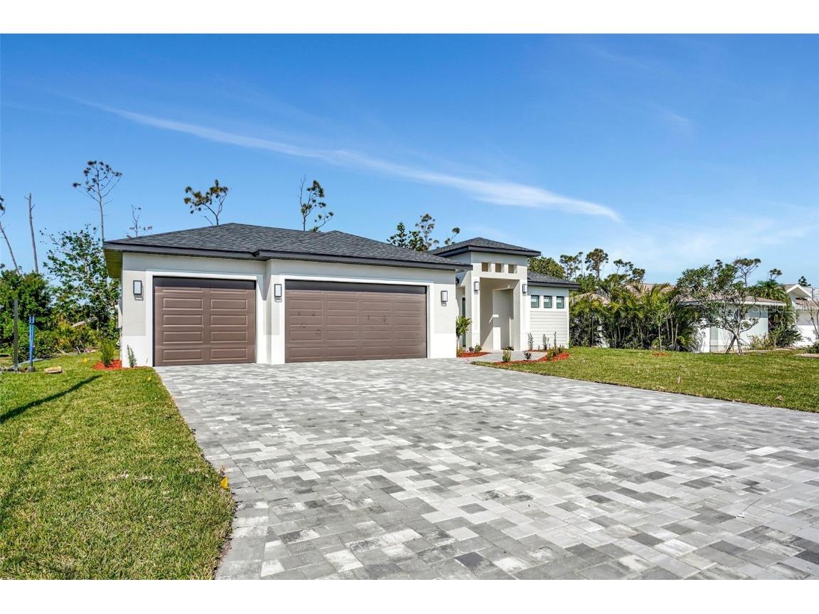 212 Fairway Road Rotonda West FL 33947 C7518727 image2