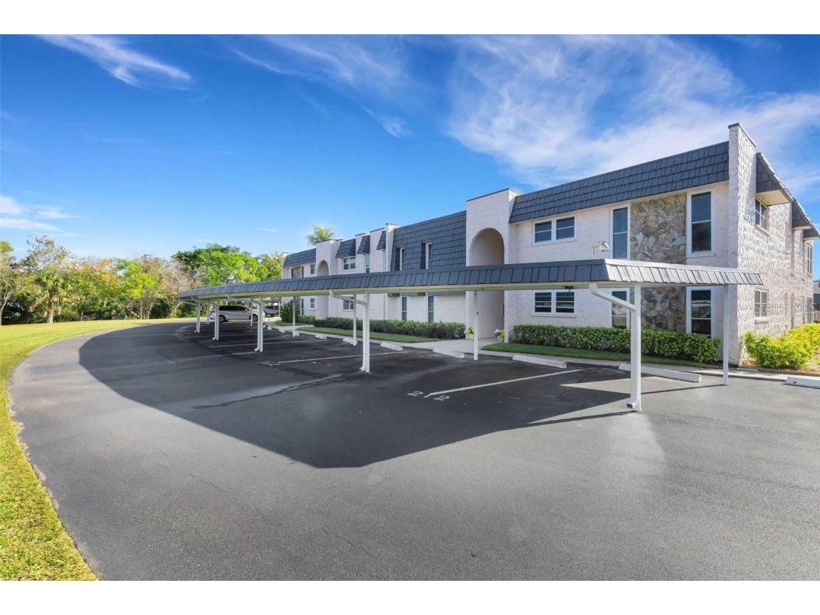 212 Fernwood Circle #212 Seminole FL 33777 TB8440619 image1