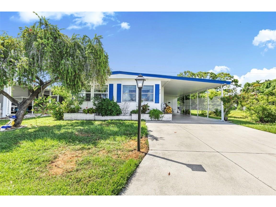 212 La Costa North Port FL 34287 TB8427670 image1