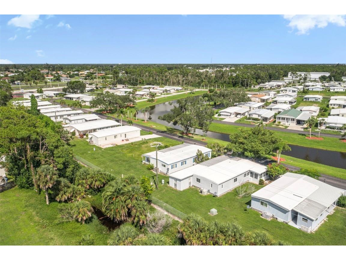 212 La Costa North Port FL 34287 TB8427670 image26