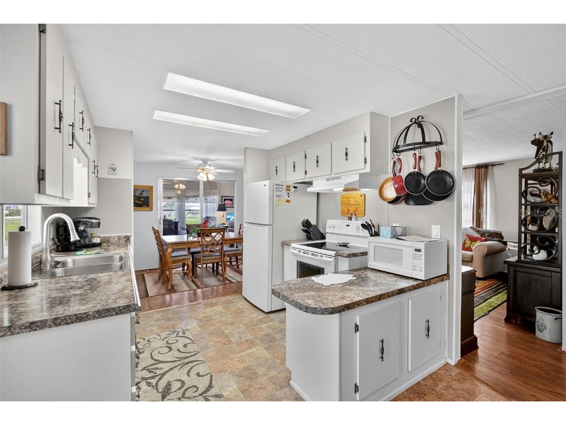 212 La Costa North Port FL 34287 TB8427670 image7