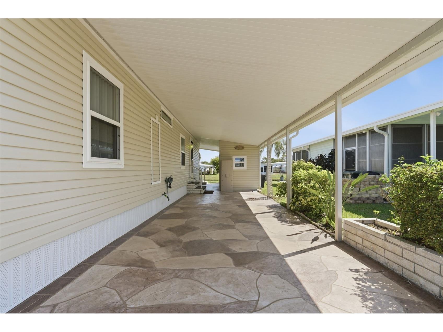 212 Martinique Road North Port FL 34287 C7523768 image10
