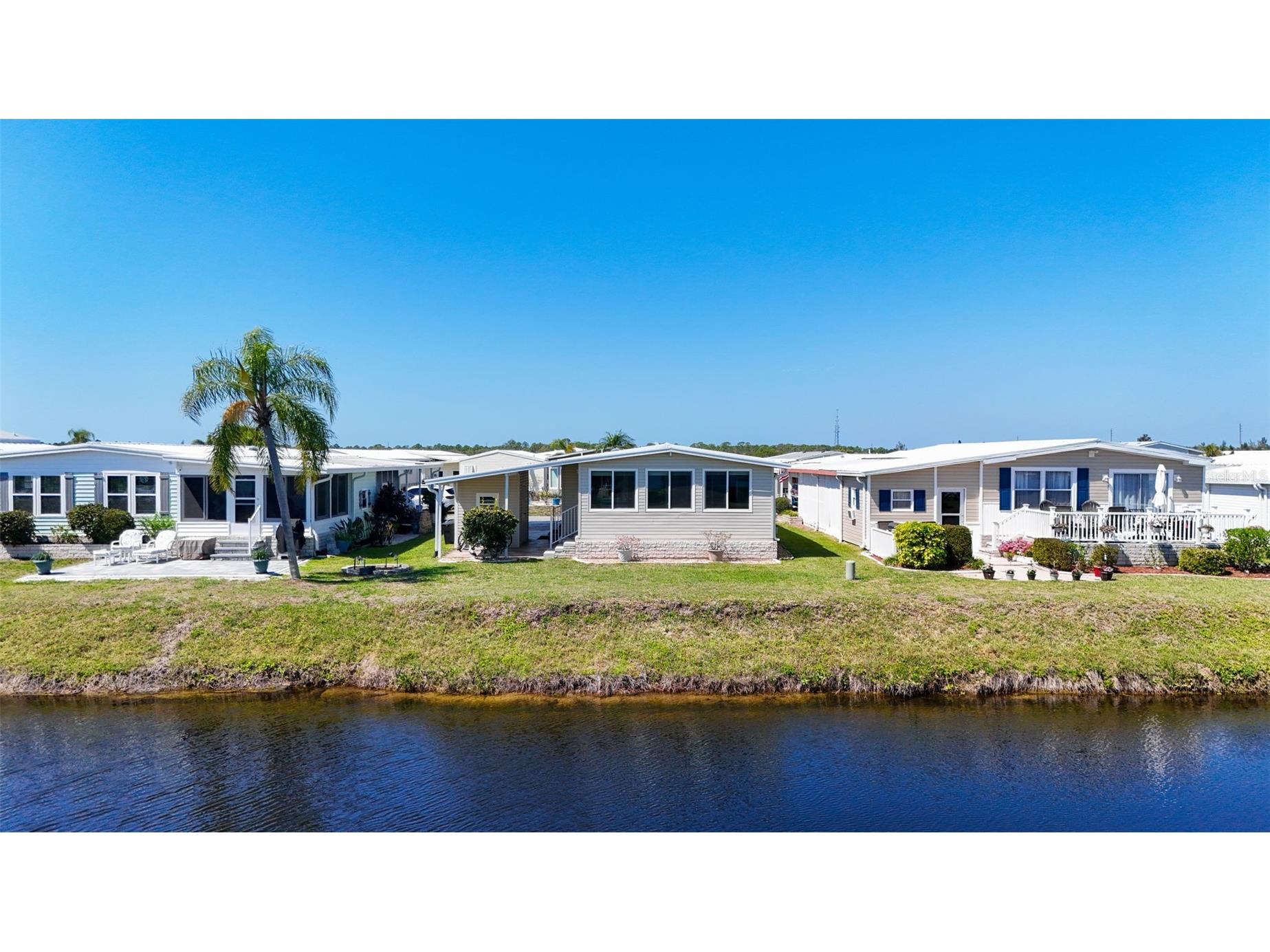 212 Martinique Road North Port FL 34287 C7523768 image7