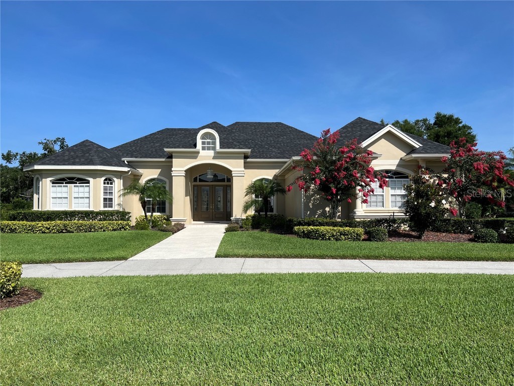 212 Mclean Point Winter Haven FL 33884 - LITTLE LAKE WINTERSET R4907068 image1