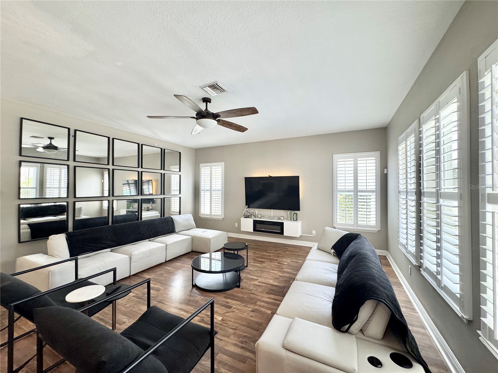 212 Montara Drive Seffner FL 33584 TB8529814 image79