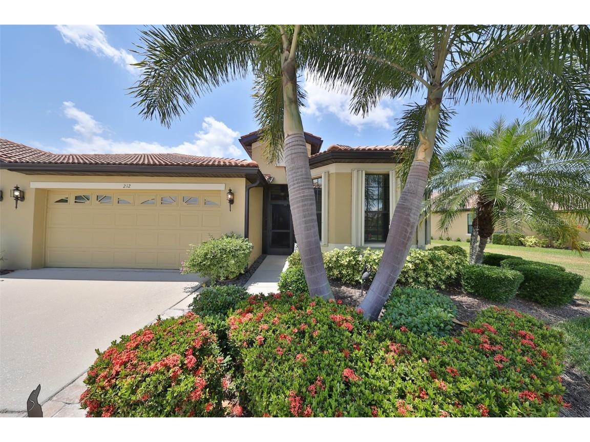 212 Mystic Falls Drive Apollo Beach FL 33572 T3525722 image1