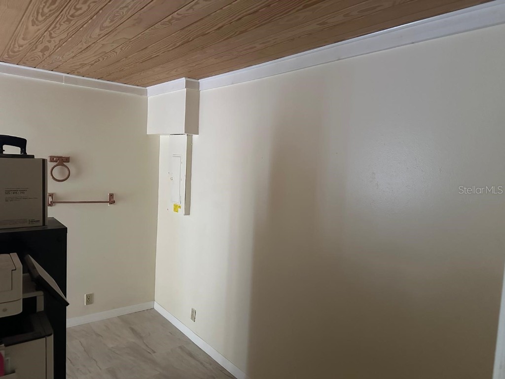 212 N Chestnut Road Lakeland FL 33815 TB8458179 image5