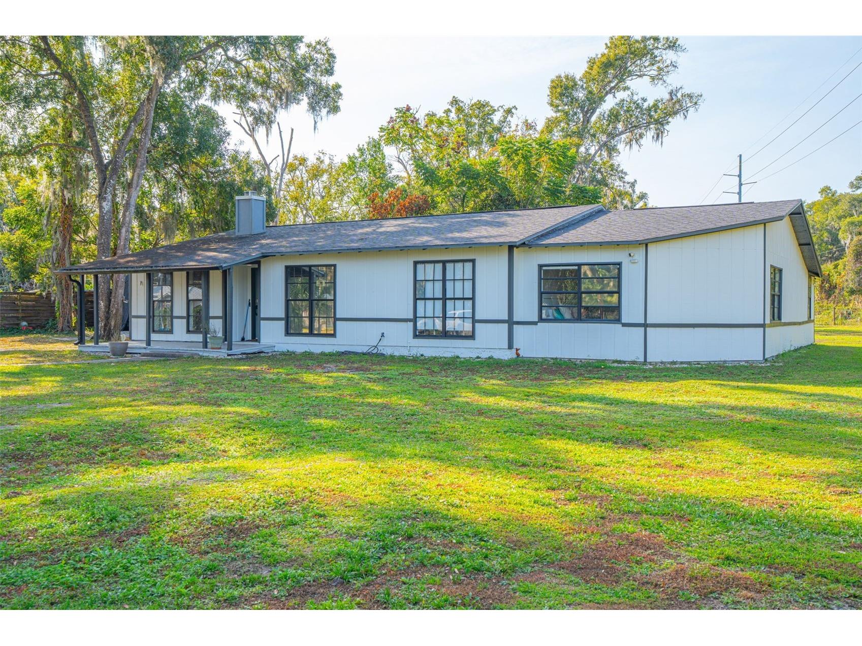 212 N Sheridan Avenue Deland FL 32720 V4946301 image1