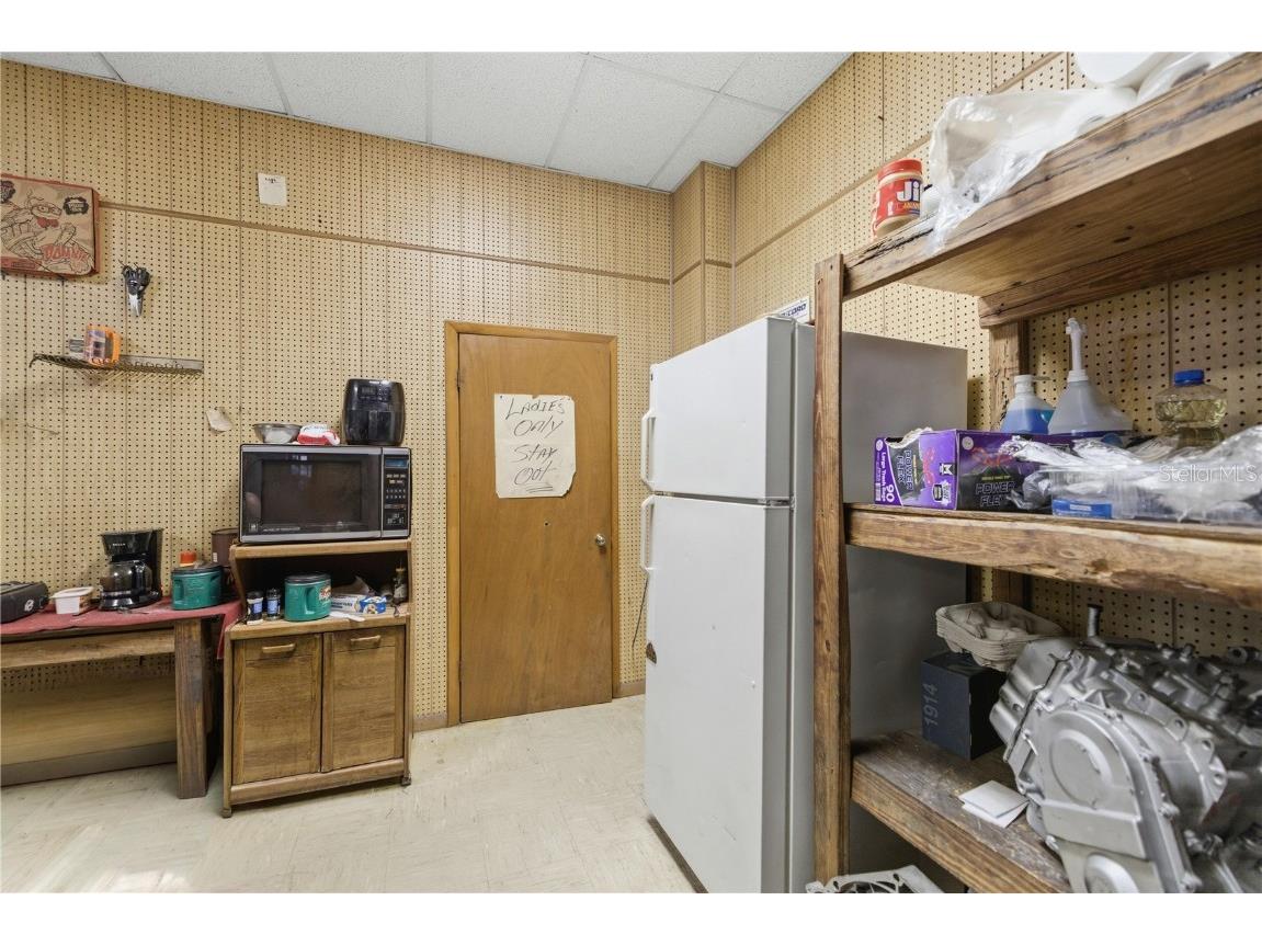212 NW 20th Street Ocala FL 34475 OM714348 image12
