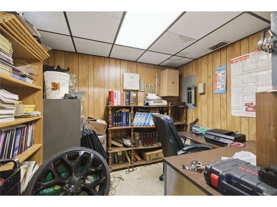 212 NW 20th Street Ocala FL 34475 OM714348 image15