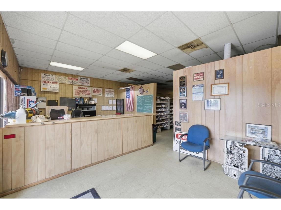 212 NW 20th Street Ocala FL 34475 OM714348 image8