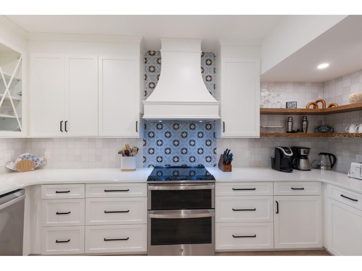 212 Oak Avenue Anna Maria FL 34216 A4659522 image11