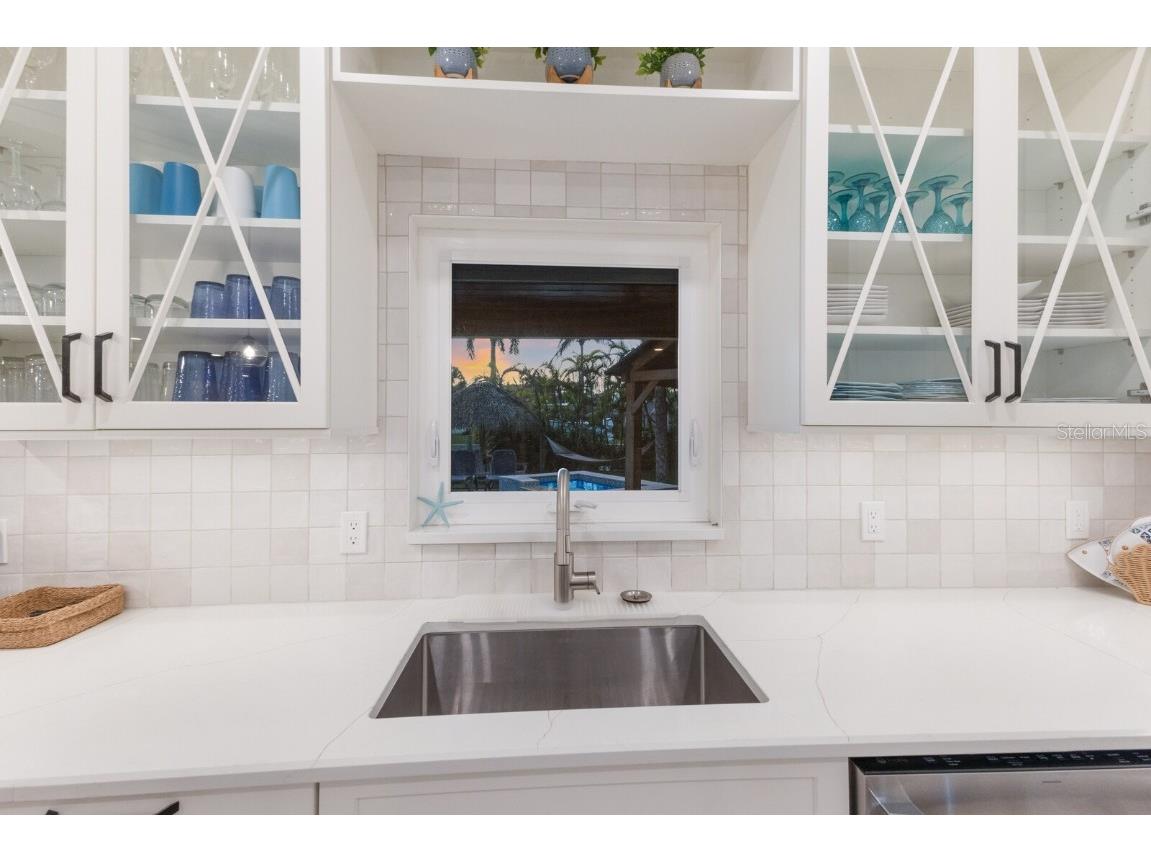 212 Oak Avenue Anna Maria FL 34216 A4659522 image13