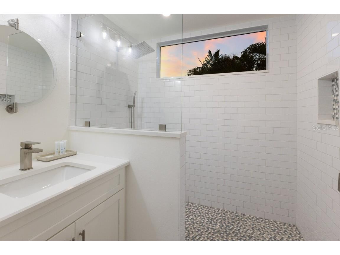 212 Oak Avenue Anna Maria FL 34216 A4659522 image30