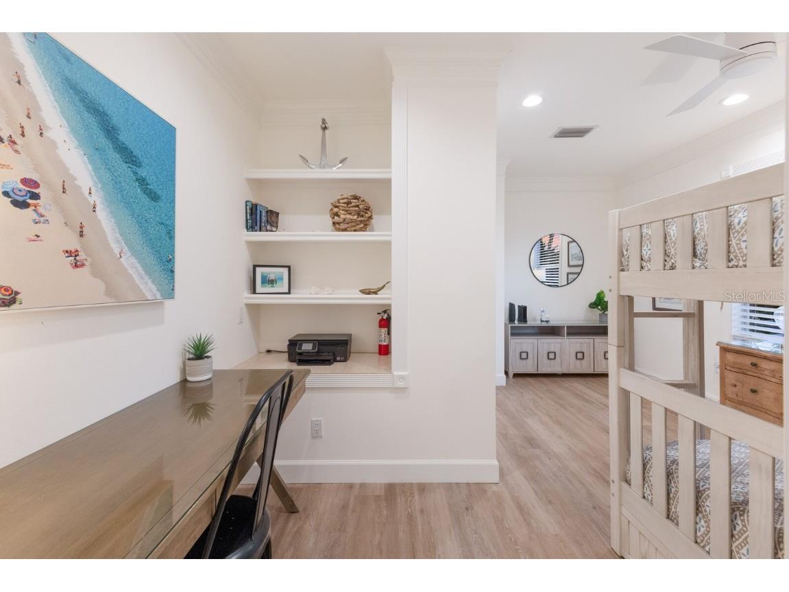 212 Oak Avenue Anna Maria FL 34216 A4659522 image32