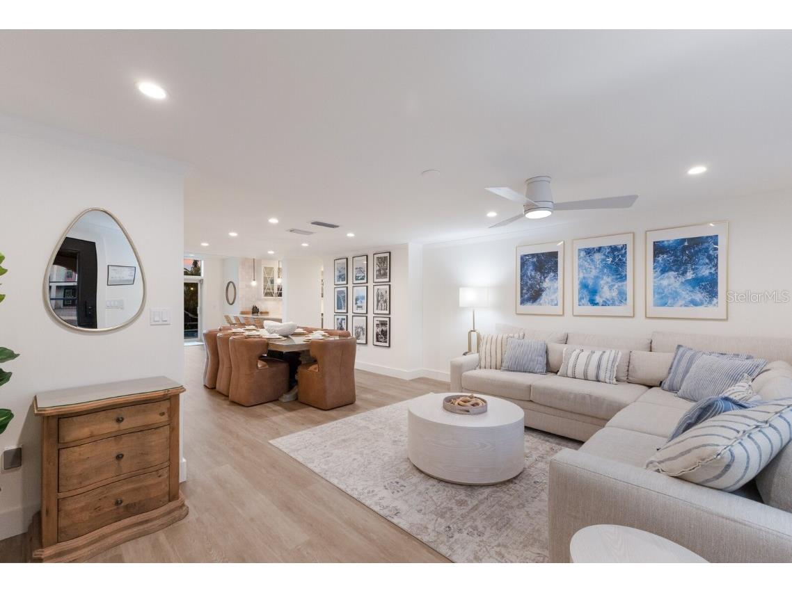 212 Oak Avenue Anna Maria FL 34216 A4659522 image4