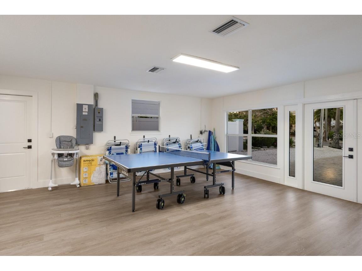 212 Oak Avenue Anna Maria FL 34216 A4659522 image41