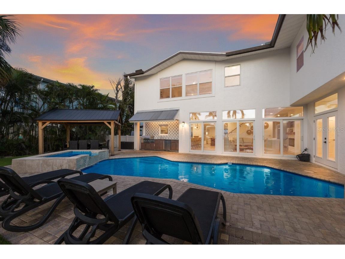 212 Oak Avenue Anna Maria FL 34216 A4659522 image49