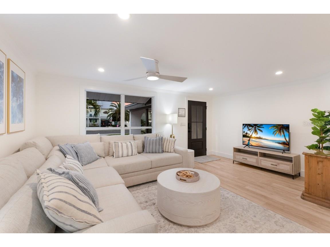 212 Oak Avenue Anna Maria FL 34216 A4659522 image5