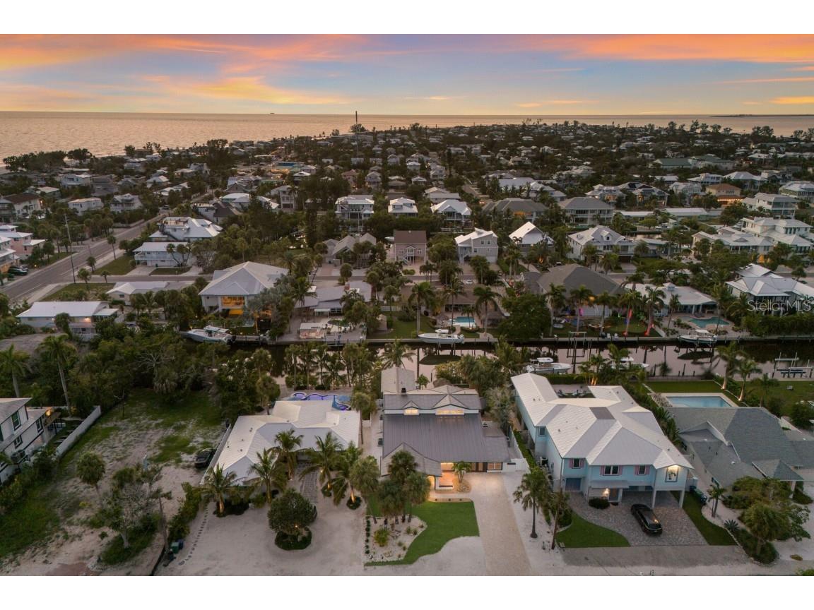 212 Oak Avenue Anna Maria FL 34216 A4659522 image64