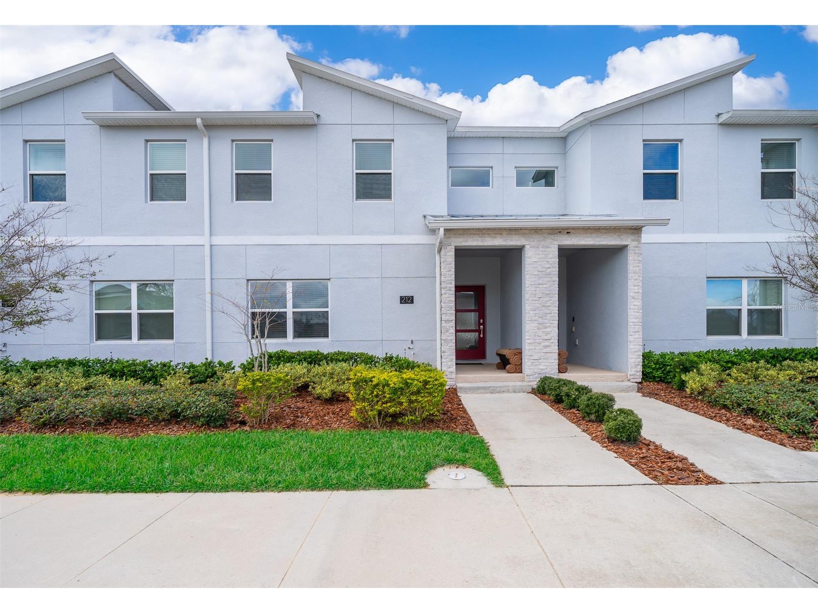 212 Ocean Course Avenue Davenport FL 33896 S5151020 image1