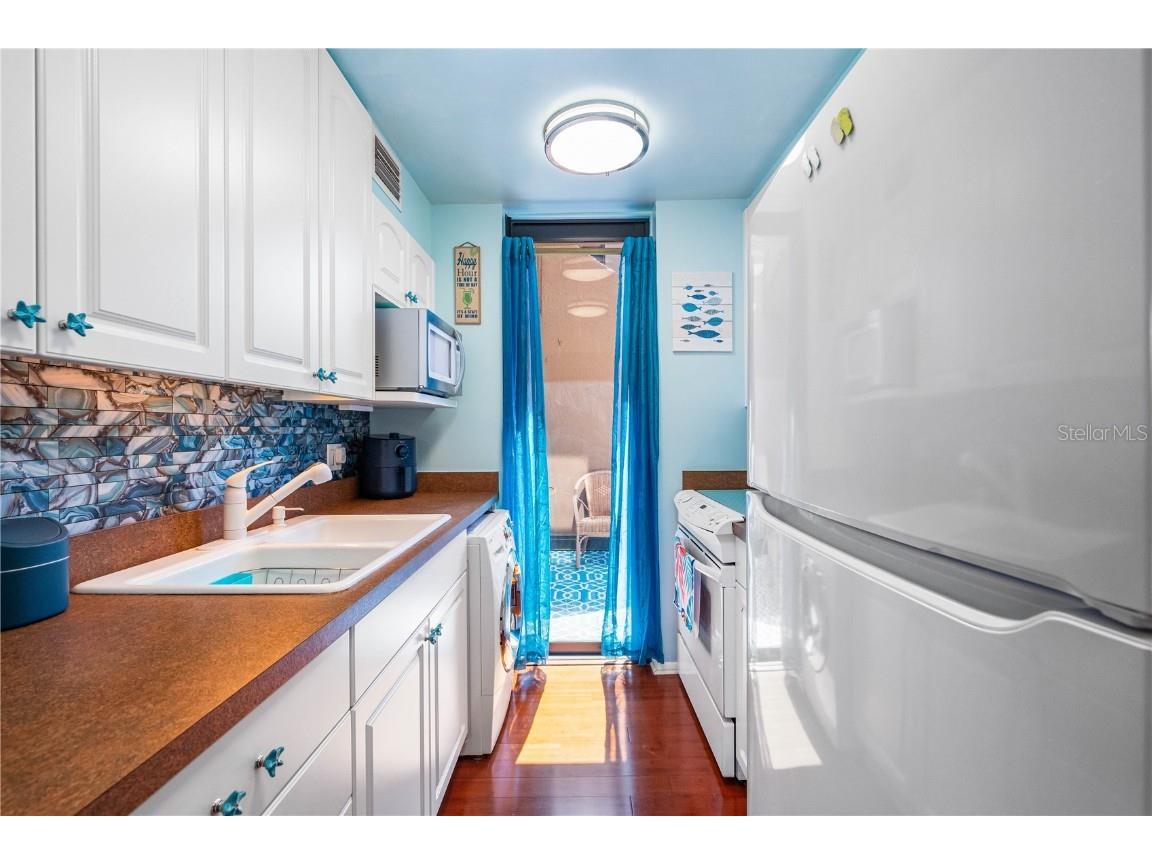 212 Pass Key Road #212 Sarasota FL 34242 A4646144 image27