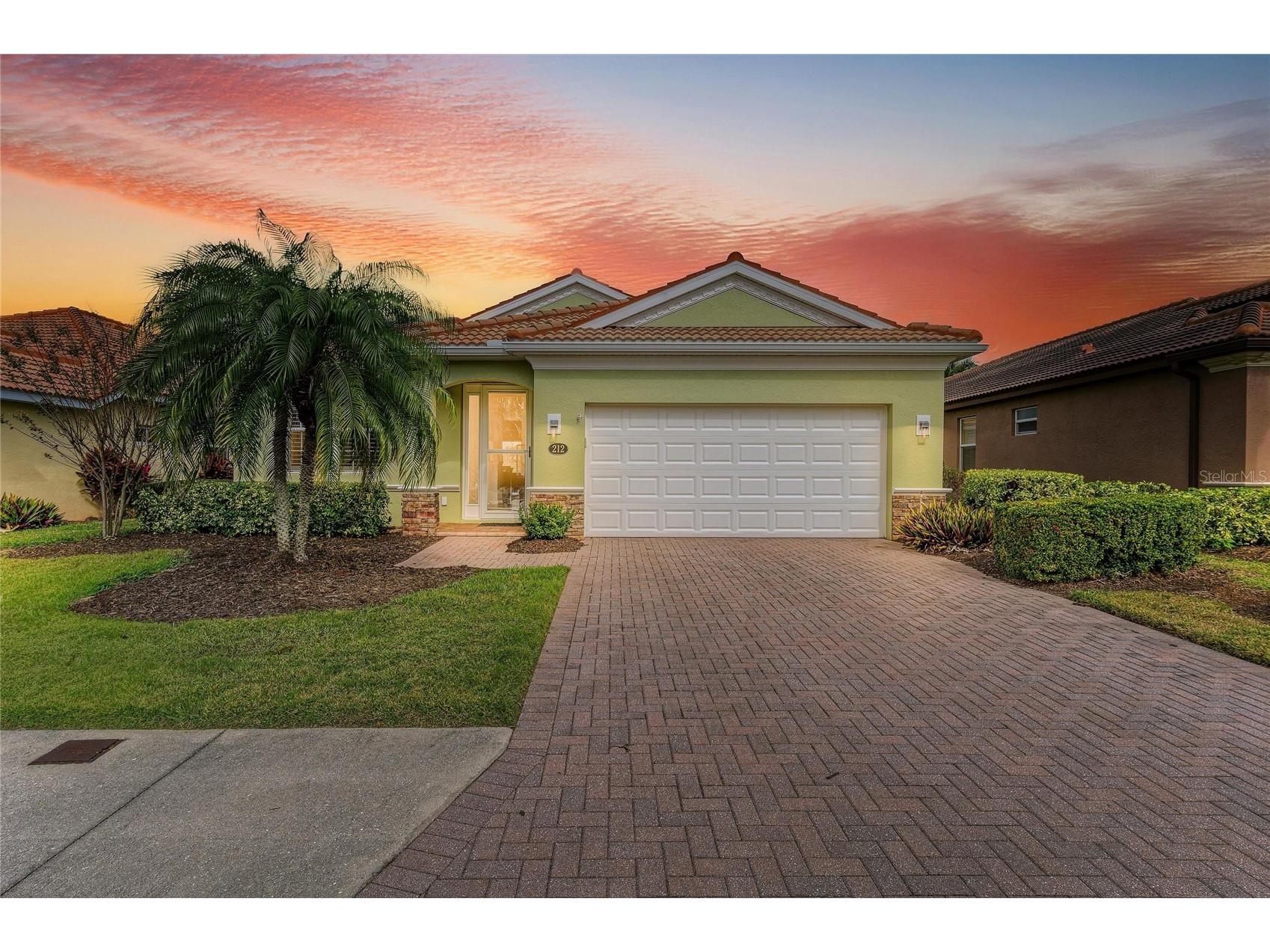 212 River Enclave Court Bradenton FL 34212 A4678973 image1