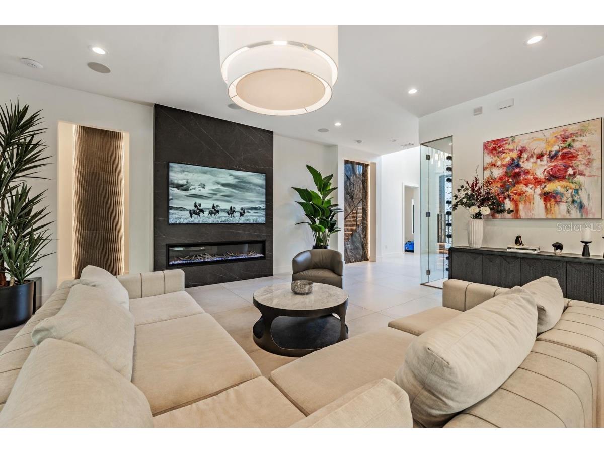 212 S Renellie Drive Tampa FL 33609 A4644266 image14