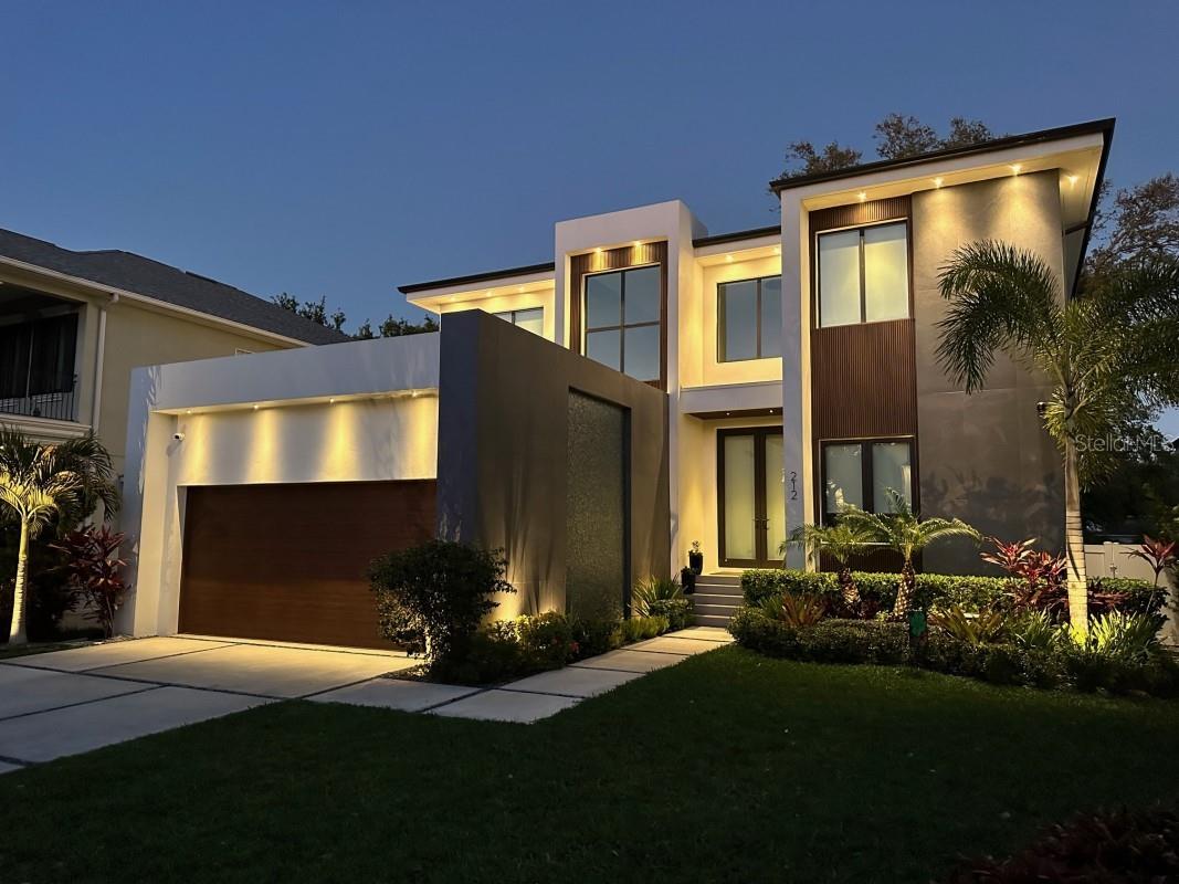 212 S Renellie Drive Tampa FL 33609 A4644266 image2