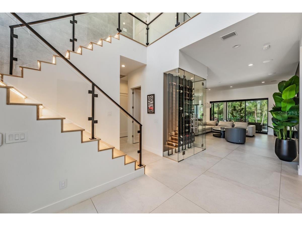 212 S Renellie Drive Tampa FL 33609 A4644266 image28