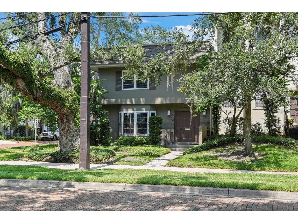 212 S Summerlin Avenue Orlando FL 32801 - LAKE OLIVE O6123454 image1