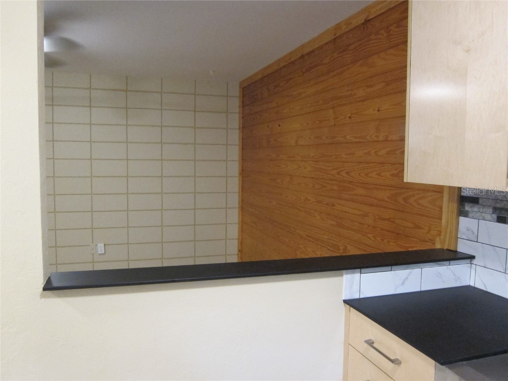 212 SE 7th Street #1 Gainesville FL 32601 GC533789 image14