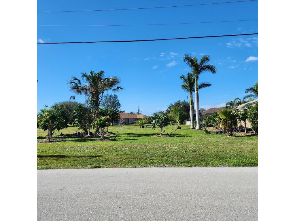 212 Soursop Punta Gorda FL 33955 C7480682 image1